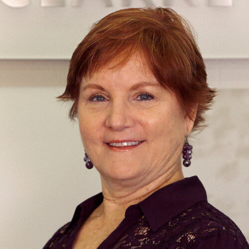 Andrews, Lynda